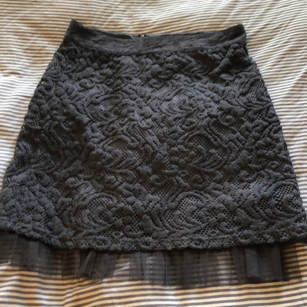 Grey pencil skirt